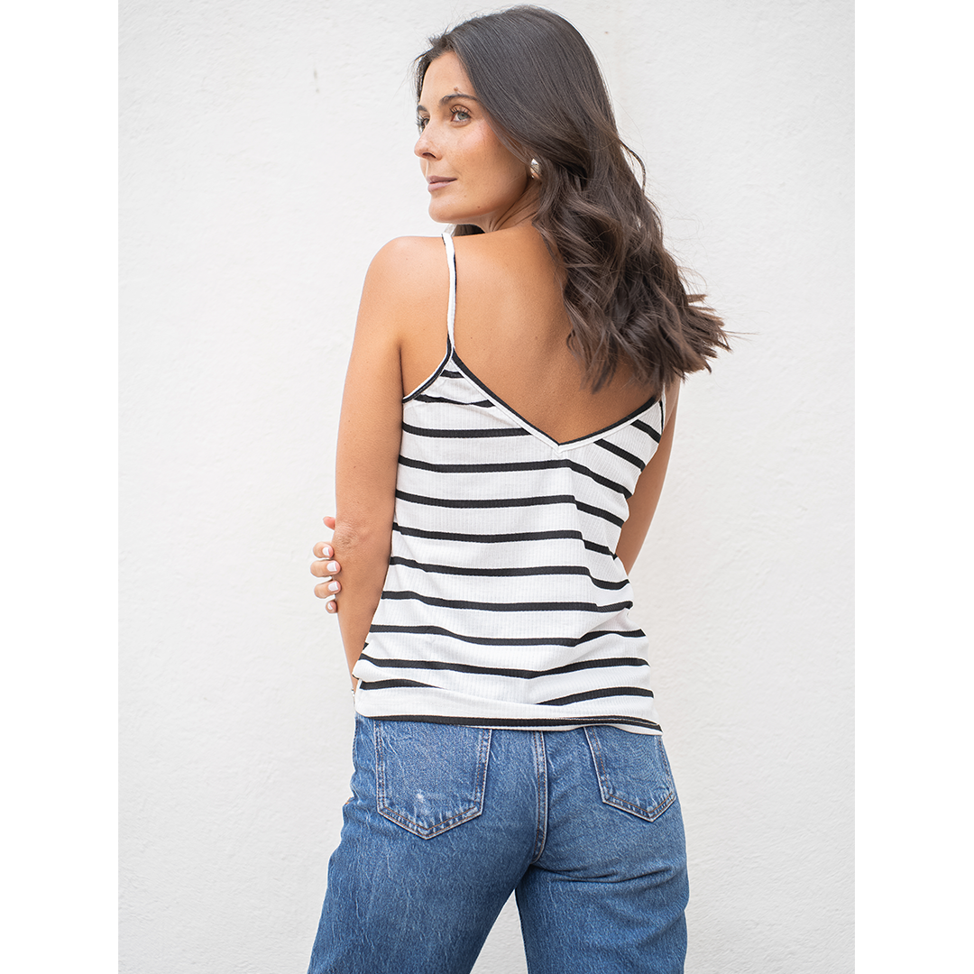 Polera Ami