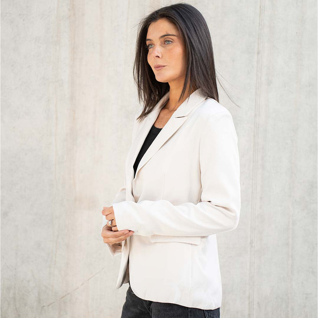 Blazer Bitia