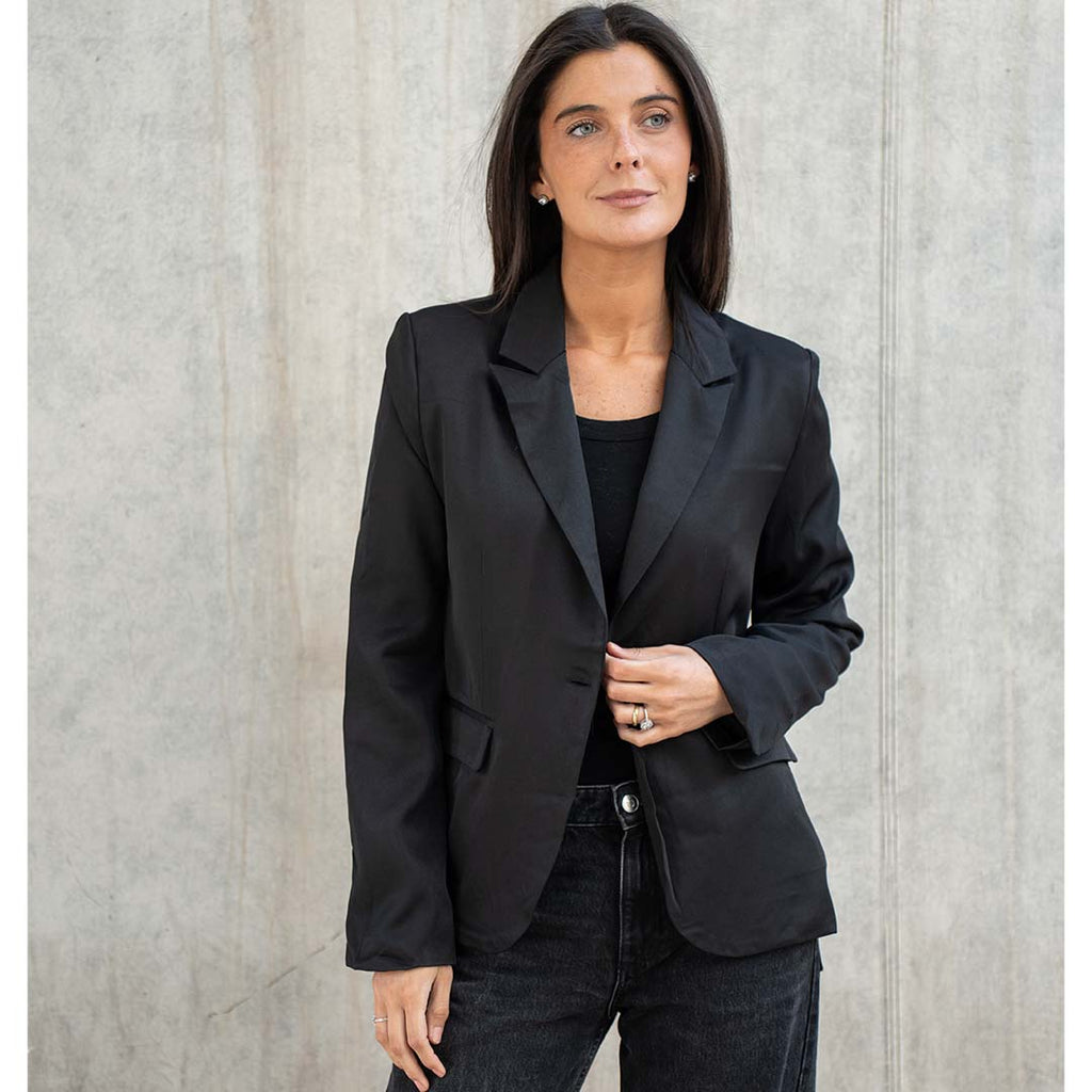 Blazer Bitia